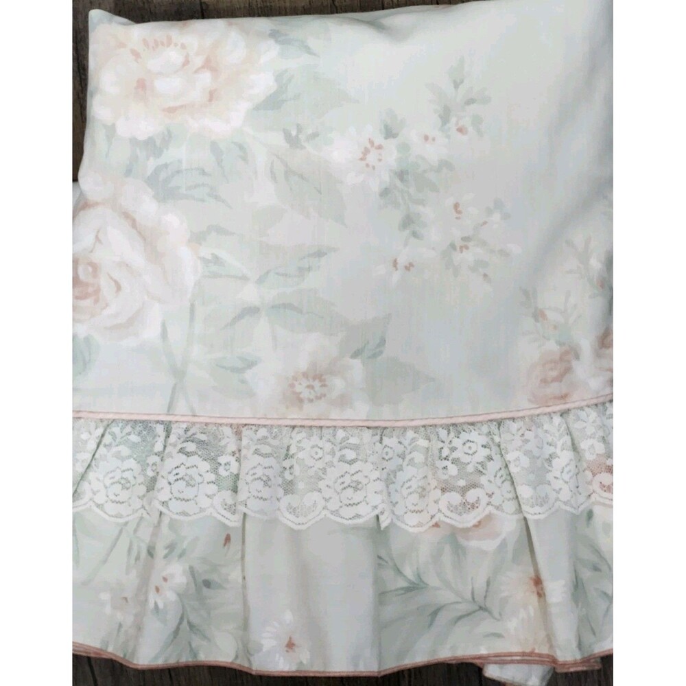 Vintage J.P. Stevens floral full flat sheet ruffle lace mint green 82x94" 1980's
